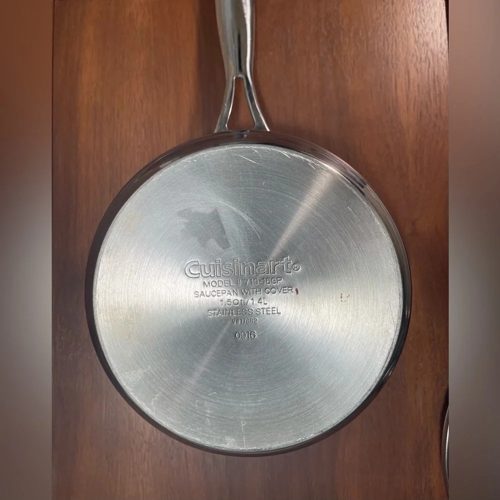 Cuisinart Stainless Steel Saucepan with Lid 1.5QT/1.4L